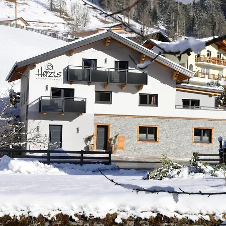Herzis Appartements Wagrain Exterior photo